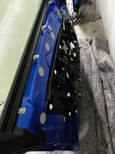 DRZWI LEWY PRZÓD TYŁ FORD KUGA MK3 LIFT ST-LINE DESERT ISLAND BLUE