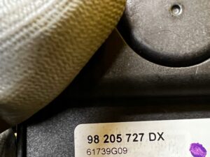 GAŁKA WYBIERAK MANETKA ZMIANY BIEGÓW AUTOMAT PEUGEOT 3008 II 5008 II