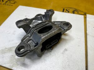 ŁAPA PODUSZKA MOCOWANIE SKRZYNI BIEGÓW FORD KUGA MK3 LIFT 1.5 ECOBOOST