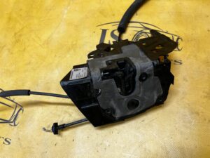 ZAMEK DRZWI LEWY LEWYCH JAGUAR F-TYPE X152
