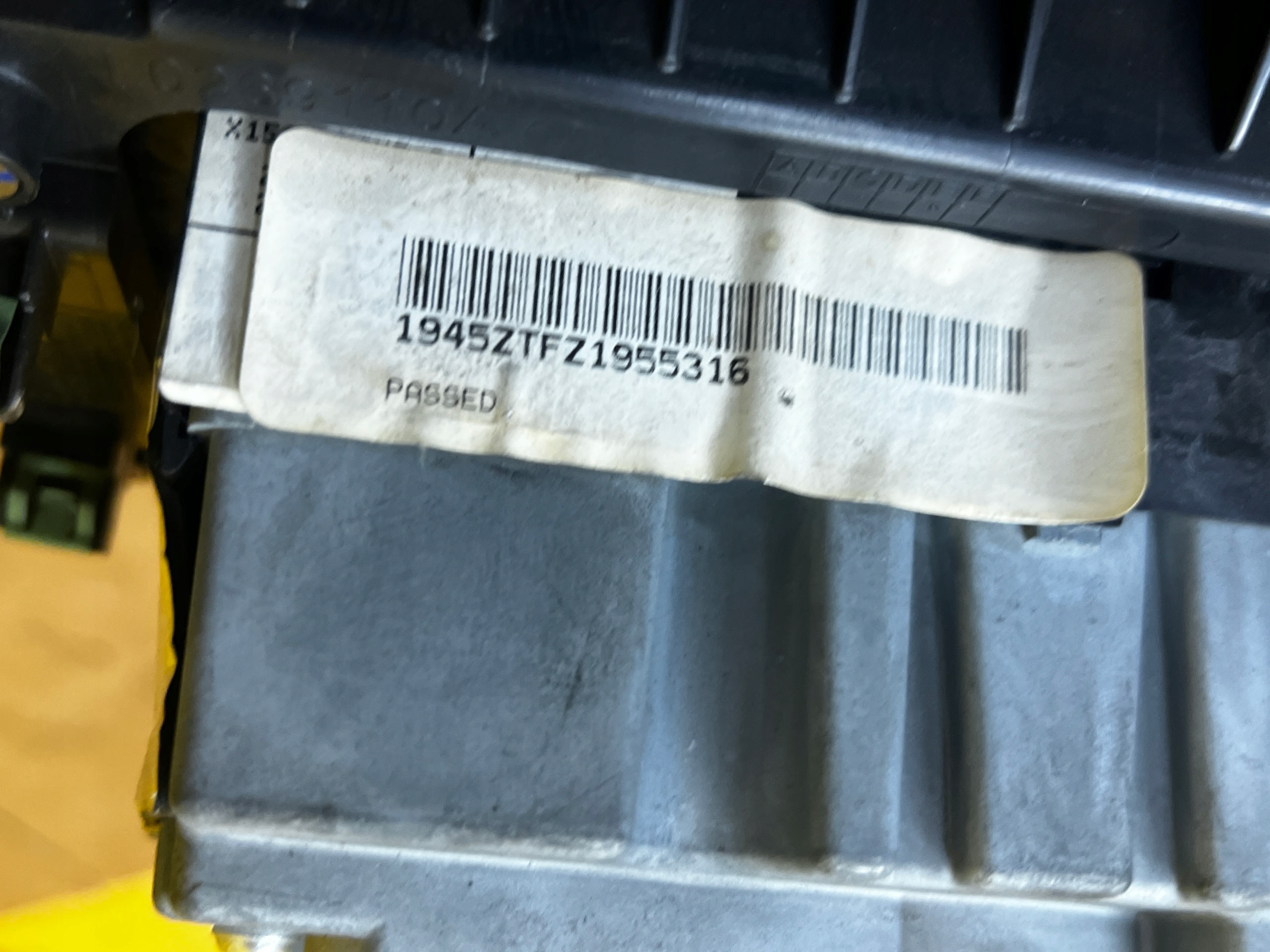 WYBIERAK GAŁKA PANEL RAMKA ZMIANY BIEGÓW LAND ROVER DISCOVERY SPORT V L550