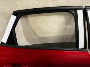 DRZWI PRAWA STRONA PRAWY PRZÓD TYŁ FORD KUGA MK3 ST-LINE LUCID RED