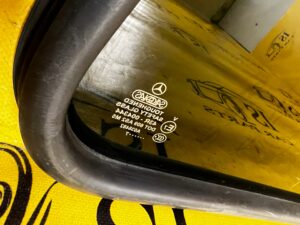 SZYBA KAROSERYJNA BŁOTNIKA TYŁ LEWY LEWA MERCEDES G W463 LIFT 2017R