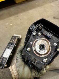 DESKA ROZDZIELCZA KOKPIT KONSOLA SONY PODUSZKI AIRBAG FORD MONDEO MK5 EU