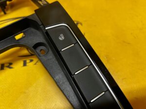 LISTWA DEKOR TUNELU ŚRODKOWEGO RAMKA ZMIANY BIEGÓW VW PASSAT B8 EU