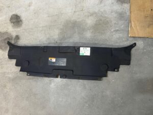 OSŁONA NAKŁADKA GÓRNA PASA PRZÓD PRZEDNIEGO FORD MONDEO MK5