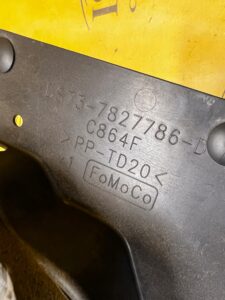 LISTWA OSŁONA BLENDA LAMPY TYŁ PRAWY FORD MONDEO MK5 KOMBI