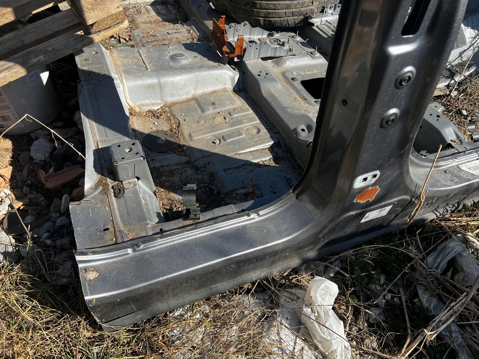 ĆWIARTKA PRÓG SŁUPEK ŚRODKOWY B PRAWY RENAULT ESPACE VI