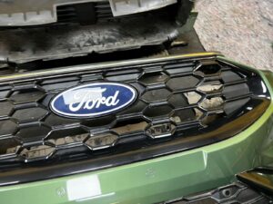 PRZÓD ZDERZAK LAMPY MASKA BŁOTNIKI FORD KUGA MK3 LIFT 1.5 EB BURSTING GREEN