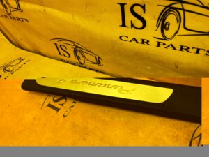 PLASTIK OSŁONA PROGU SŁUPKA A PRZÓD LEWY PORSCHE PANAMERA 4 970 I