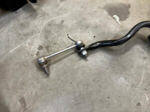 STABILIZATOR DRĄŻEK TYŁ LAND ROVER DISCOVERY V L462