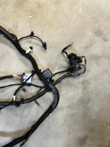 OKABLOWANIE WIĄZKA INSTALACJA SILNIKA FORD BRONCO 2.7 V6 ECOBOOST 21-