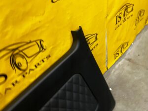 TAPICERKA BOCZEK OSŁONA KLAPY TYŁ BAGAŻNIKA DESIGNO MERCEDES G W463 LIFT