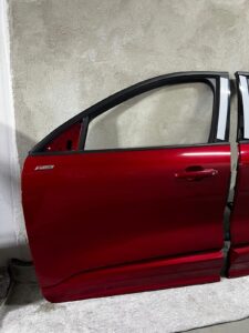 DRZWI LEWA STRONA LEWY PRZÓD TYŁ FORD KUGA MK3 ST-LINE LUCID RED