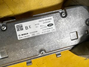 KAMERA ASYSTENT SZYBY PRZÓD LAND ROVER DISCOVERY SPORT V L550