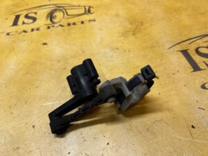 CZUJNIK POZIOMOWANIA ŚWIATEŁ LAMP JAGUAR F-TYPE X152