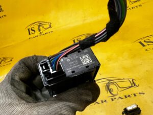 PRZYCISK PRZEŁĄCZNIK HAMULCA RĘCZNEGO VW T-ROC 2GA