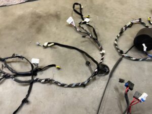 WIĄZKA INSTALACJA OKABLOWANIE WNĘTRZA KABINY DACIA SANDERO III 1.0 SCE