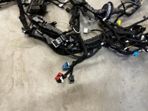GŁÓWNA WIĄZKA INSTALACJA KABINY WNĘTRZA FORD BRONCO 2.7 V6 ECOBOOST 21-