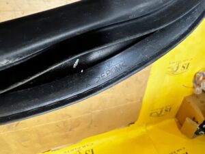USZCZELKA DRZWI LEWA PRAWA JAGUAR F-TYPE X152 CABRIO
