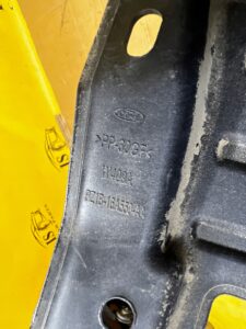 PŁYTA OSŁONA PODWOZIA NADKOLA PRZÓD PRAWY FORD KUGA MK3 LIFT
