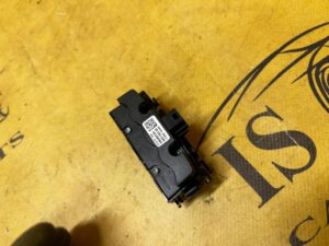PANEL PRZEŁĄCZNIK STEROWANIA ZAWIESZENIA MERCEDES G W463 LIFT