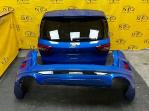 KLAPA BAGAŻNIKA ZDERZAK TYŁ FORD KUGA MK3 LIFT ST-LINE DESERT ISLAND BLUE