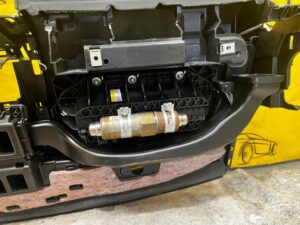DESKA KONSOLA CZARNA AIRBAG PASAŻERA JAGUAR F-TYPE X152 LHD