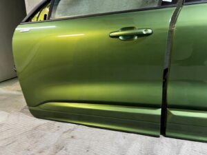 DRZWI LEWA STRONA LEWY PRZÓD TYŁ FORD KUGA MK3 LIFT ST-LINE BURSTING GREEN