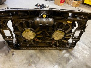 KOMPLET PAS PRZEDNI CHŁODNICE WENTYLATOR AUDI A8 D4 LIFT 4.0 TFSI