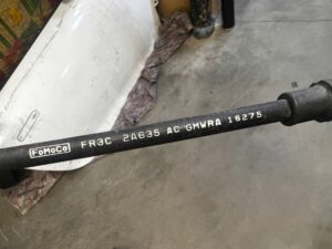 LINKA HAMULCA RĘCZNEGO PRAWA FORD MUSTANG VI