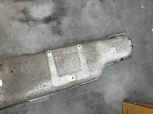 BLACHA OSŁONA TERMICZNA LEWA MERCEDES G63 AMG W463 LIFT