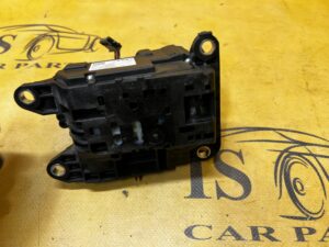 LEWAREK WYBIERAK ZMIANY BIEGÓW AUTOMAT AUDI A4 B9 8W