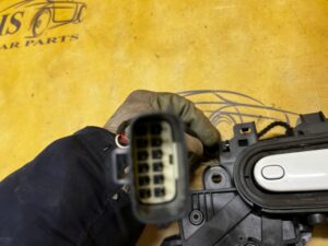 KLAMKA ZEWNĘTRZNA DRZWI KEYLESS LEWA JAGUAR F-TYPE X152 LHD