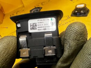 PANEL PRZEŁĄCZNIK SZYBY DRZWI PORSCHE PANAMERA 970 I