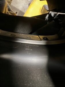 OSŁONA OBUDOWA KOLUMNY KIEROWNICZEJ FORD MONDEO MK5 EU