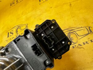 PANEL PRZEŁĄCZNIK ZAWIESZENIA HAMULEC RĘCZNY LAND ROVER DISCOVERY V L462