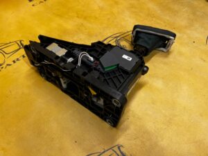 LEWAREK WYBIERAK ZMIANY BIEGÓW AUTOMAT VOLVO XC90 II EU