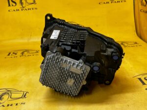 LAMPA REFLEKTOR PRZÓD PRAWY LASER LAND ROVER DEFENDER II L663 EU