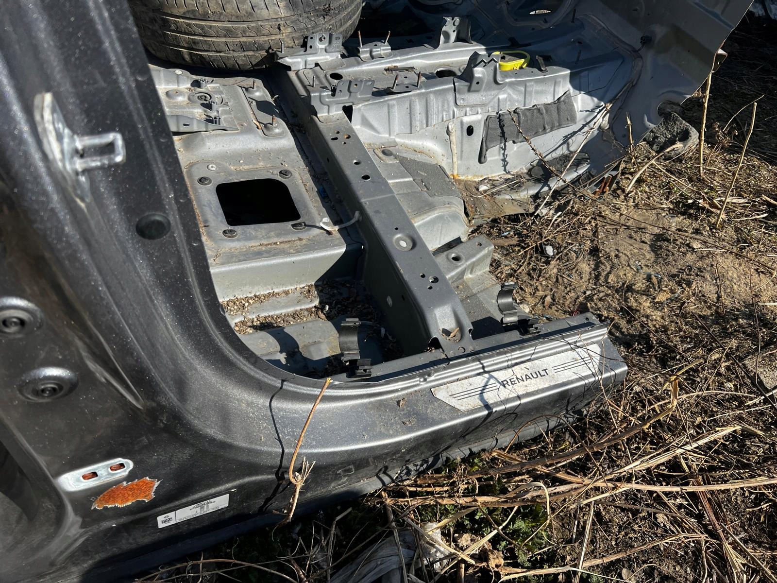 ĆWIARTKA PRÓG SŁUPEK ŚRODKOWY B PRAWY RENAULT ESPACE VI