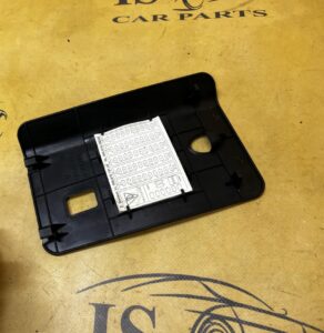 OSŁONA OBUDOWA KLAPKA BEZPIECZNIKÓW PORSCHE CARRERA 911 996