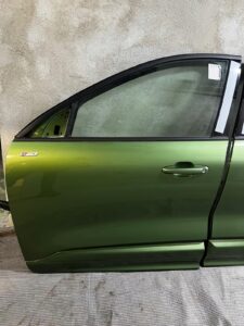 DRZWI LEWA STRONA LEWY PRZÓD TYŁ FORD KUGA MK3 LIFT ST-LINE BURSTING GREEN