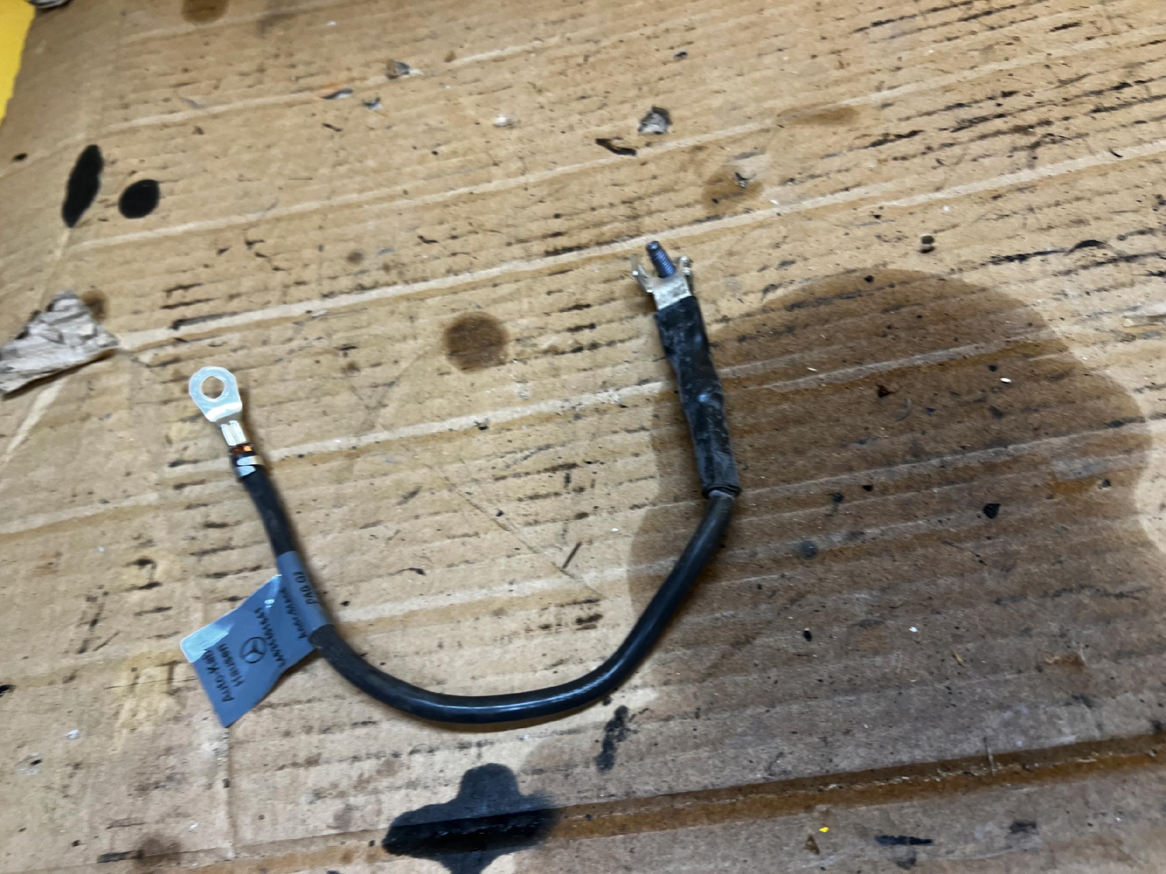 KABEL PRZEWÓD MASOWY MASY MASA MERCEDES G W463 LIFT