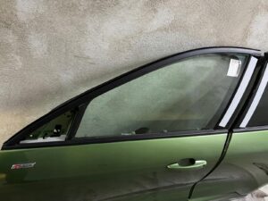 DRZWI LEWA STRONA LEWY PRZÓD TYŁ FORD KUGA MK3 LIFT ST-LINE BURSTING GREEN