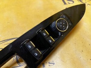PRZEŁĄCZNIK PANEL SZYB SZYBY LUSTEREK DRZWI PRZÓD LEWY FORD MONDEO MK5