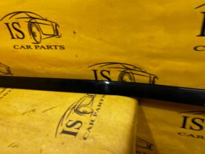 LISTWA DACHU DACHOWA PRAWA LAND ROVER DISCOVERY V L462