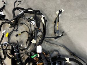 WIĄZKA INSTALACJA OKABLOWANIE WNĘTRZA KABINY DACIA SANDERO III 1.0 SCE