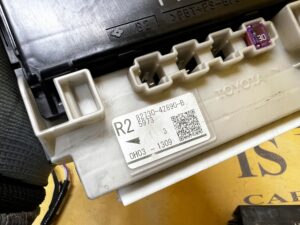 MODUŁ STEROWNIK KOMFORTU TOYOTA RAV4 V 2.5 HYBRID