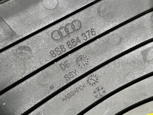 OSŁONA ZAŚLEPKA TUNELU ŚRODKOWEGO TYŁ AUDI TT 8S