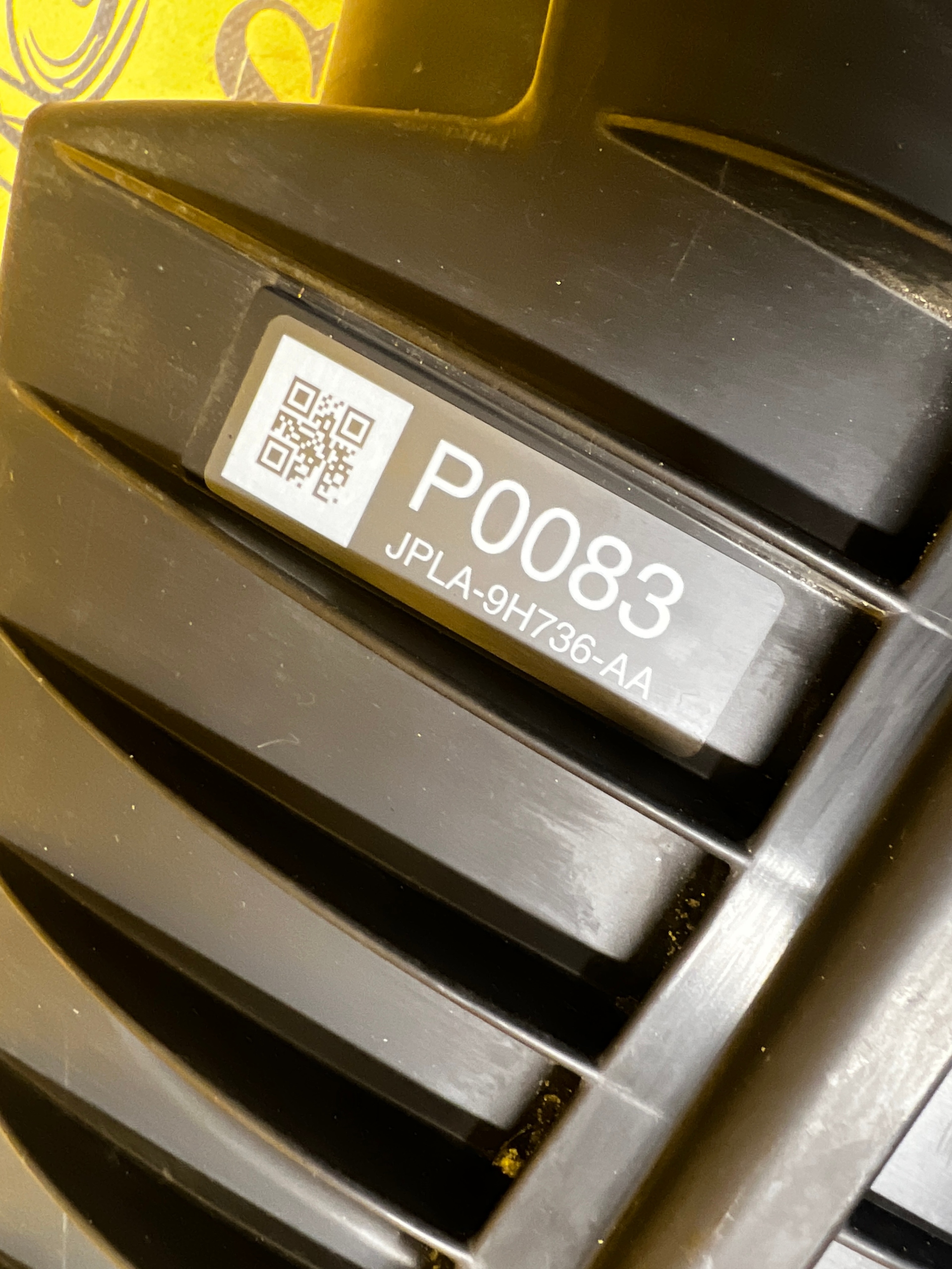 OBUDOWA FILTRA WLOT PRZEWÓD POWIETRZA LAND ROVER DISCOVERY V L462 2.0 B Si4